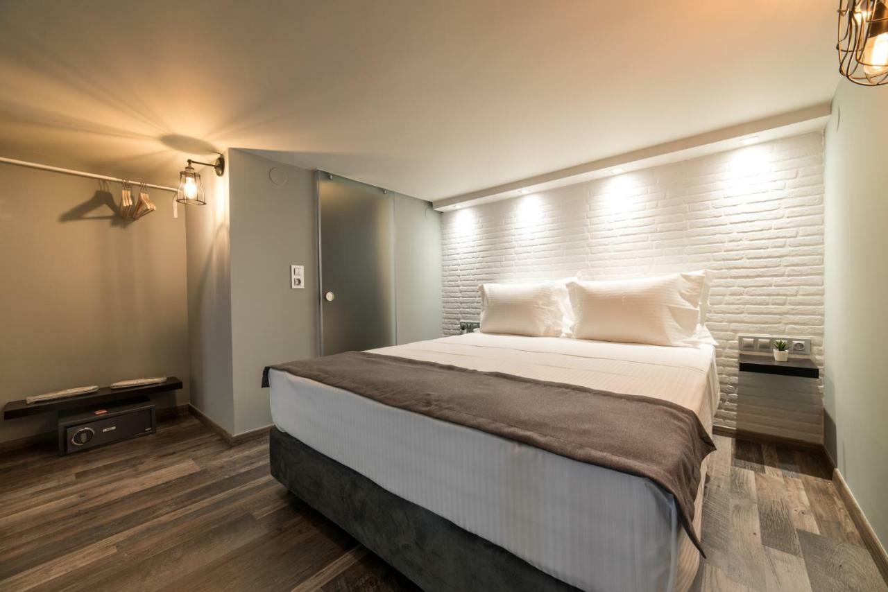 Oinoelia Luxury Suites & Residence Potos Extérieur photo