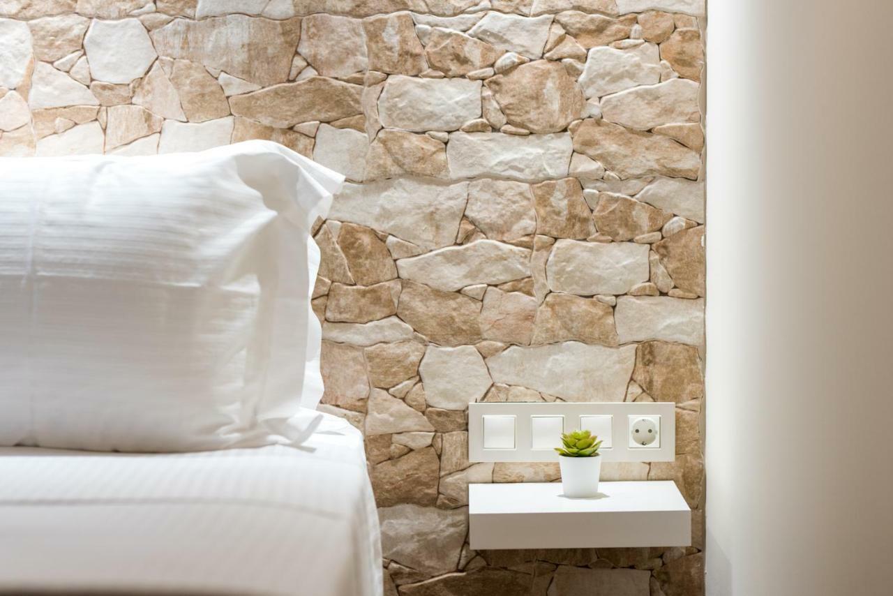 Oinoelia Luxury Suites & Residence Potos Extérieur photo