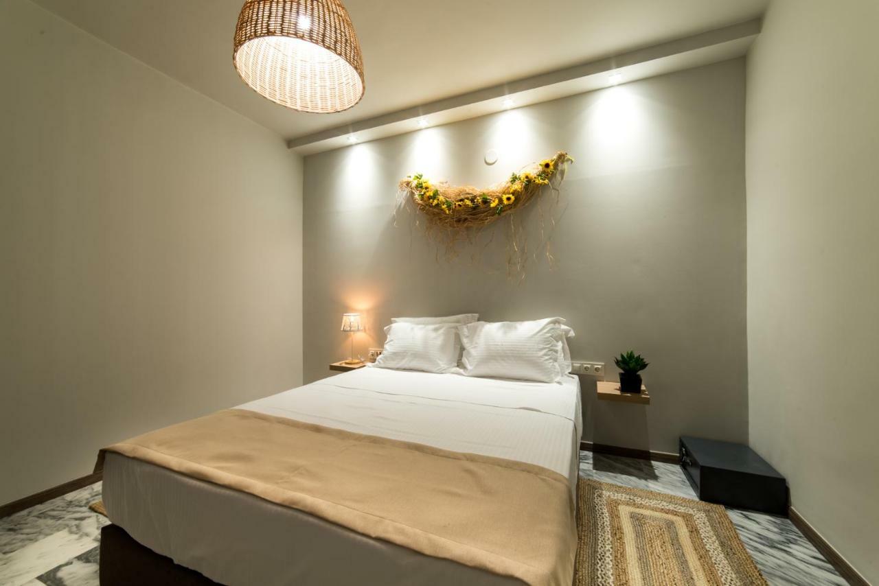 Oinoelia Luxury Suites & Residence Potos Extérieur photo