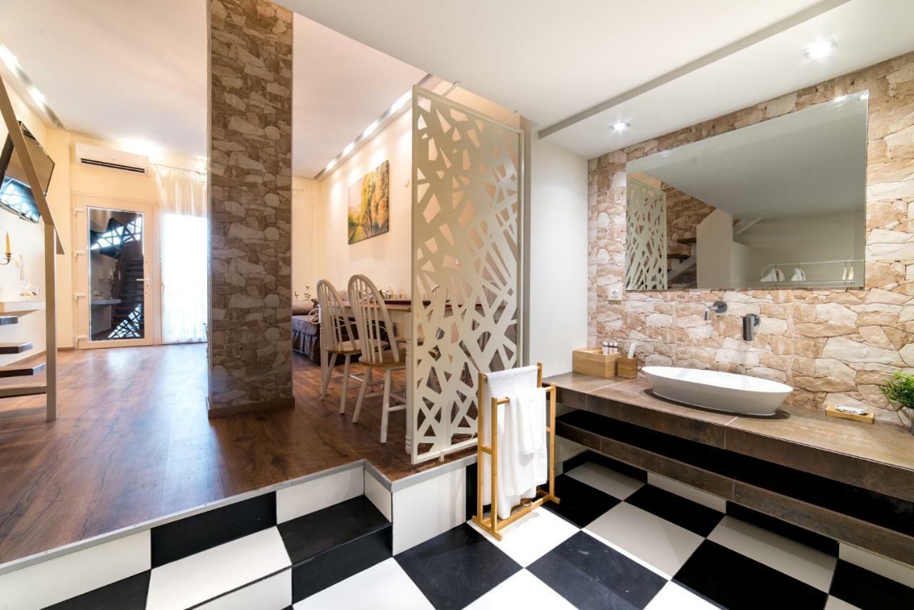 Oinoelia Luxury Suites & Residence Potos Extérieur photo